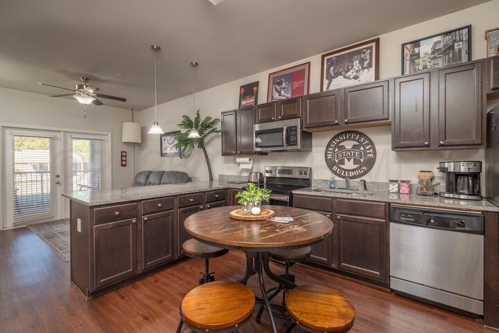 Property Photo: 290 Russell Street MS 39759