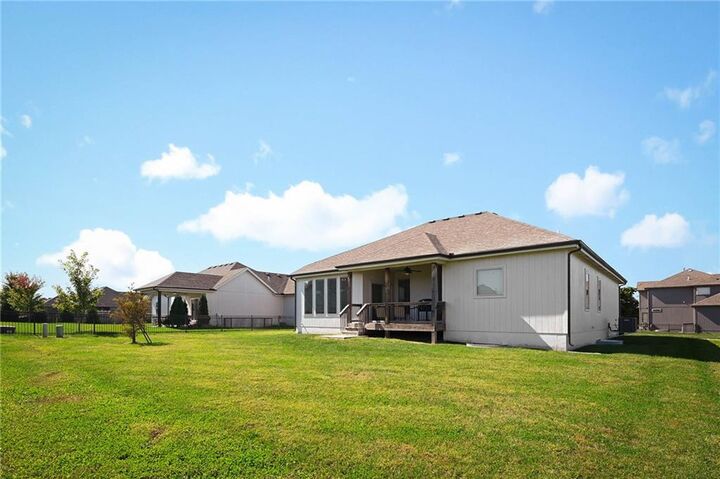 Property Photo: 4824 SW 3rd Street MO 64014