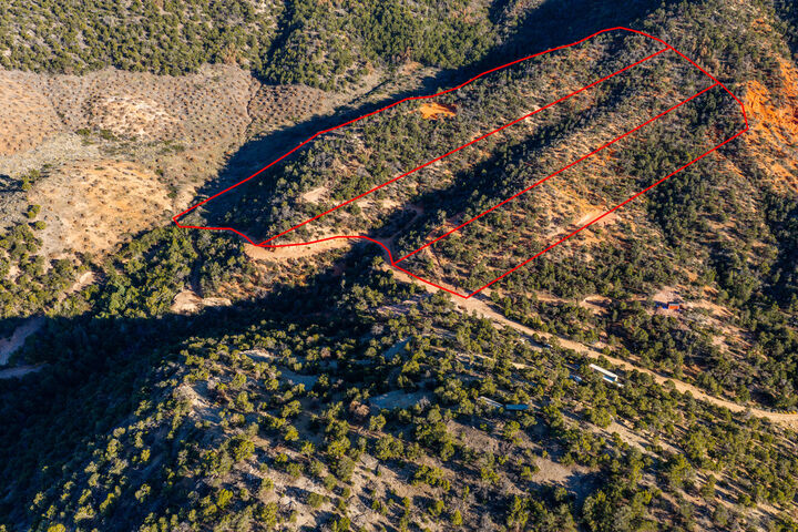 Property Photo:  5.47 Acres Red Canyon Lot 4 -G  UT 84761 