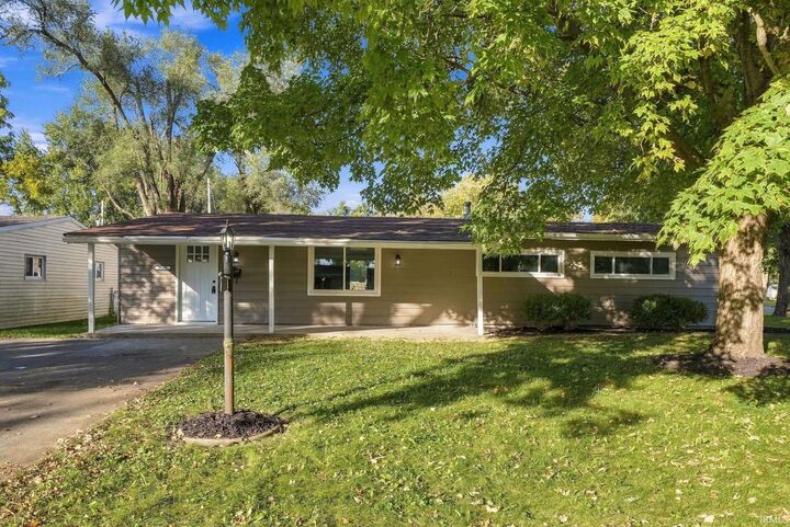 Property Photo:  2508 Belle Vista Place  IN 46809 