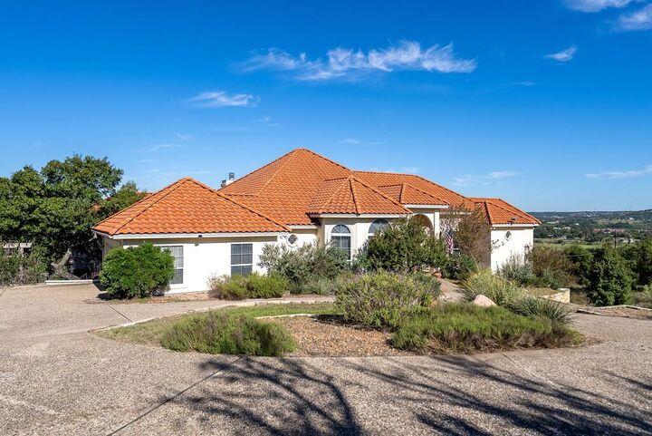 Property Photo:  349 Saddlewood Blvd  TX 78028 