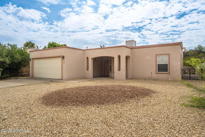 Property Photo:  1982 Bentley Drive  NM 88001 