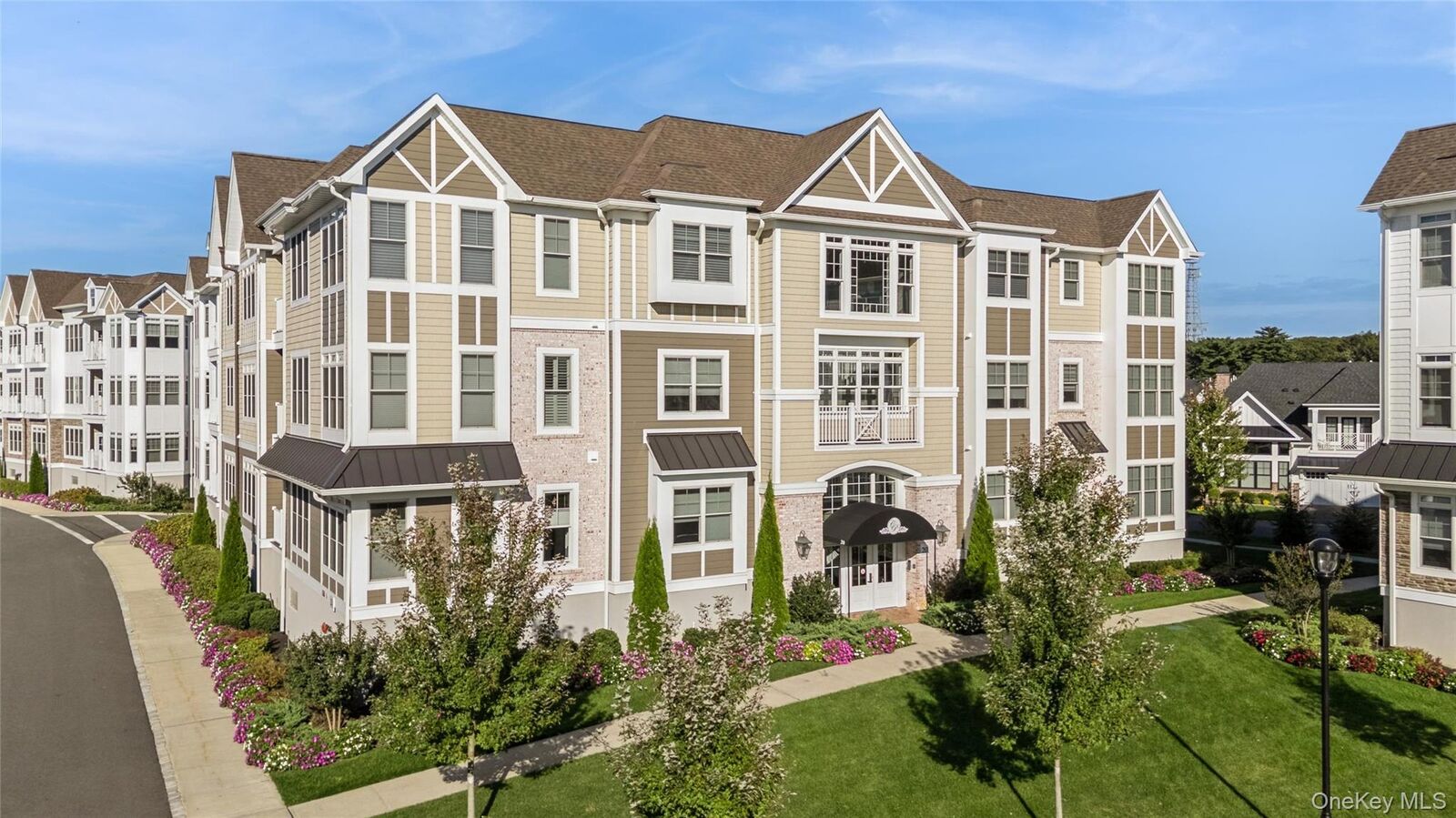 Property Photo:  20305 Aspenwood Drive 20305  NY 11803 