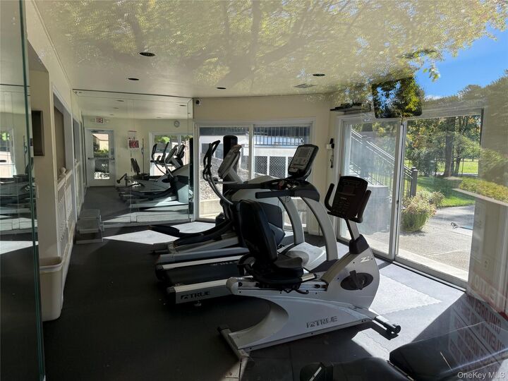 Property Photo: 1408 Eagle Bay Drive NY 10562
