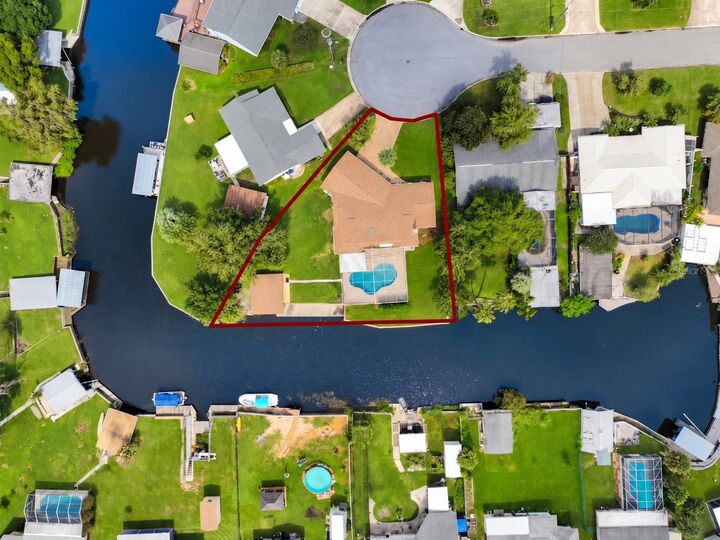 Property Photo:  1627 Canal Court  FL 32778 