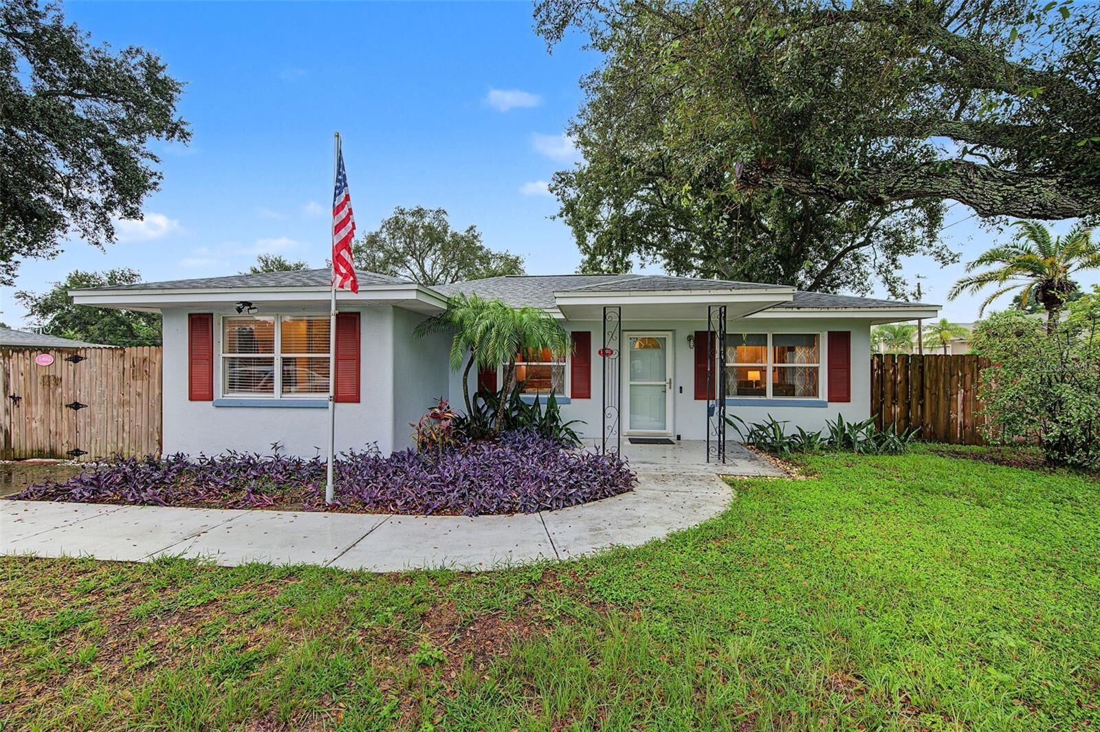 Property Photo:  1402 Nebraska Avenue  FL 34683 