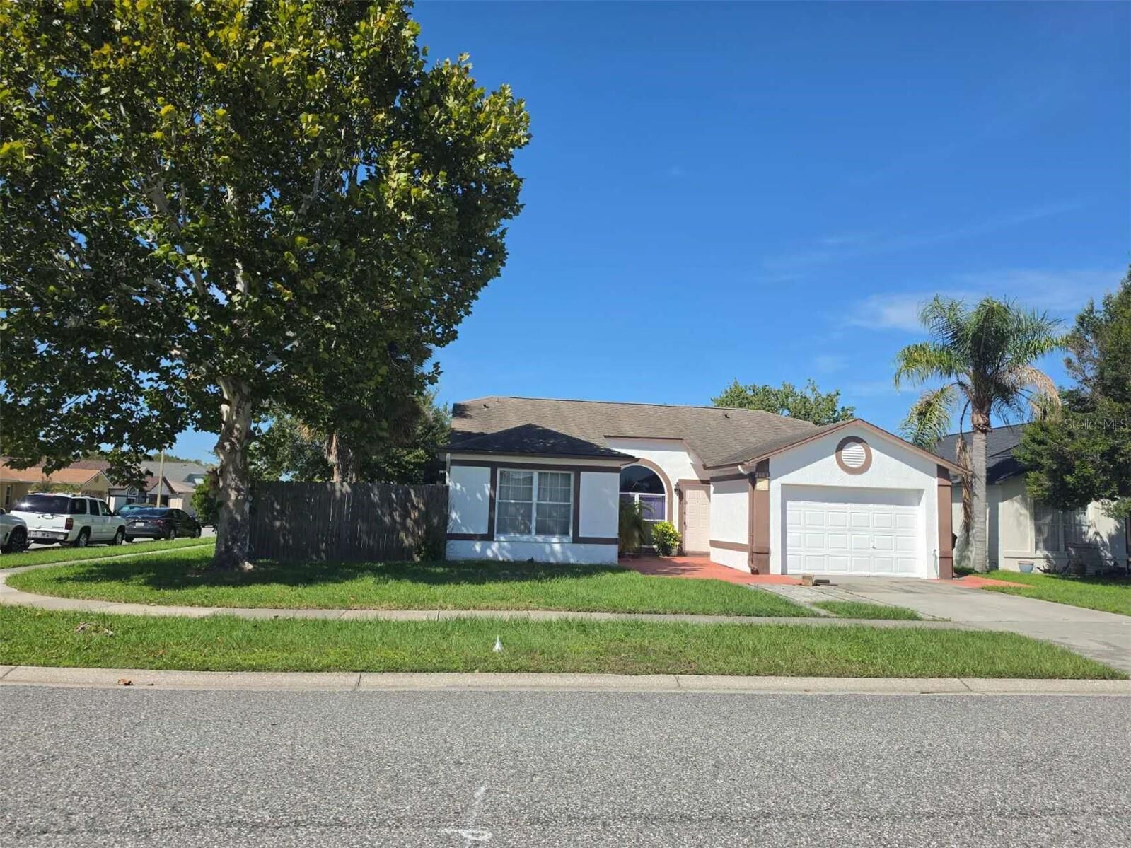 Property Photo: 2883 Woodruff Drive FL 32837