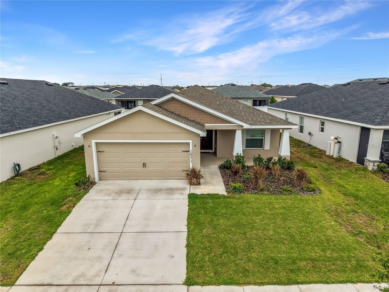 Property Photo:  1831 Daystar Drive  FL 33844 