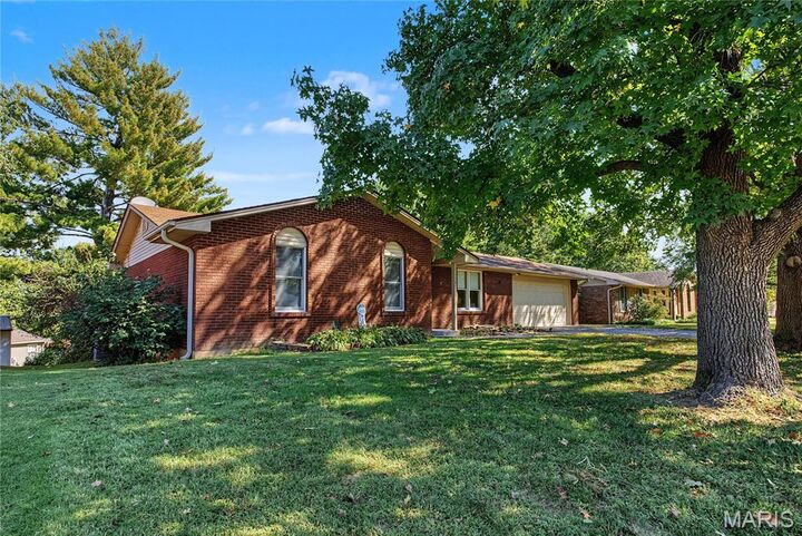Property Photo:  3124 Laurel Lane  MO 63701 