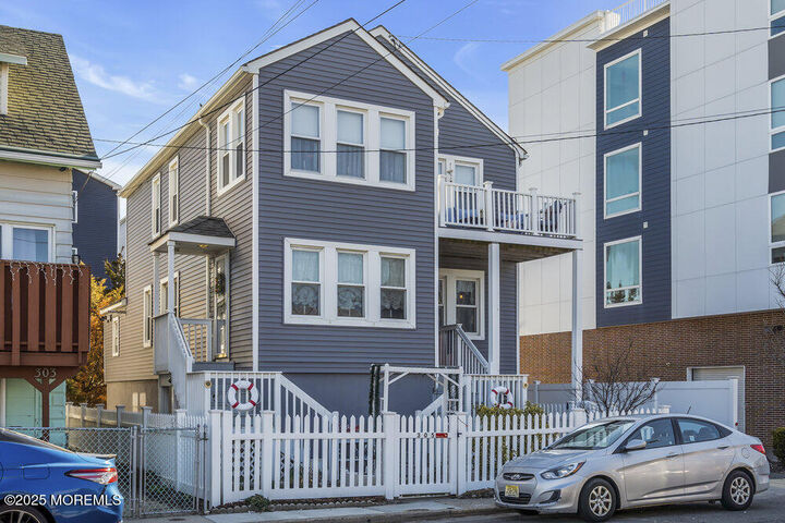 Property Photo:  305 Hamilton Avenue  NJ 08751 