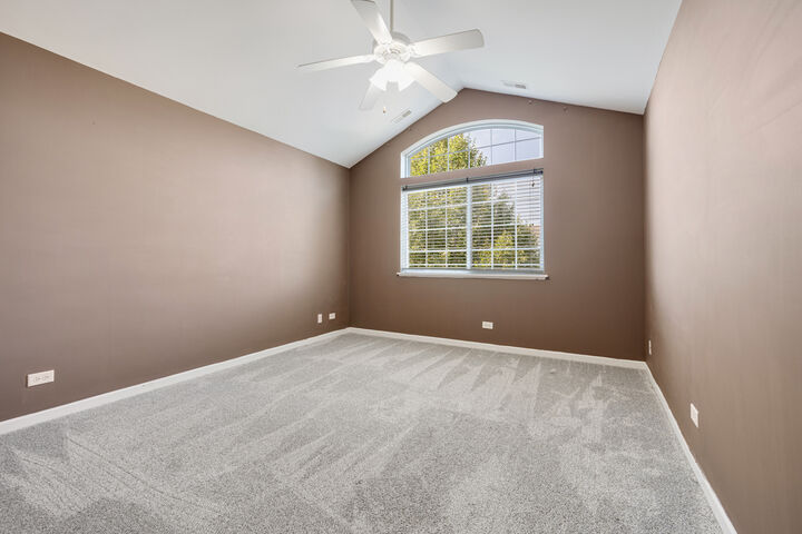Property Photo: 11970 Brunschon Lane IL 60142