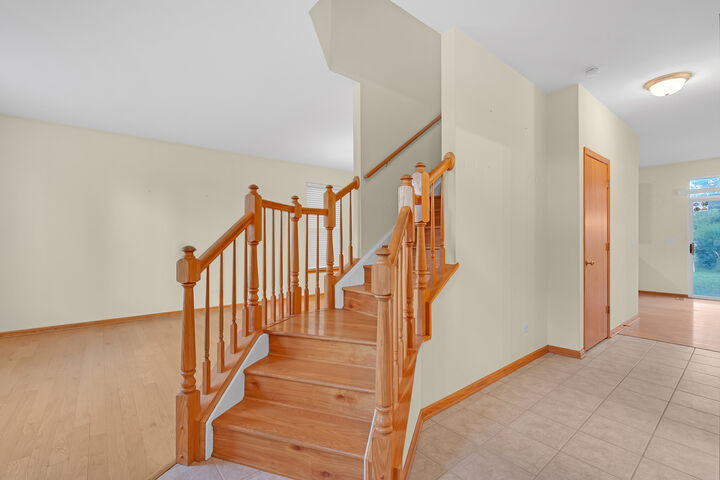Property Photo:  1814 Springside Drive  IL 60586 