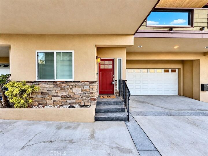 Property Photo: 2516 Gates CA 90278