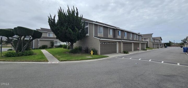 Property Photo: 10 Bahia Circle 10 CA 93060