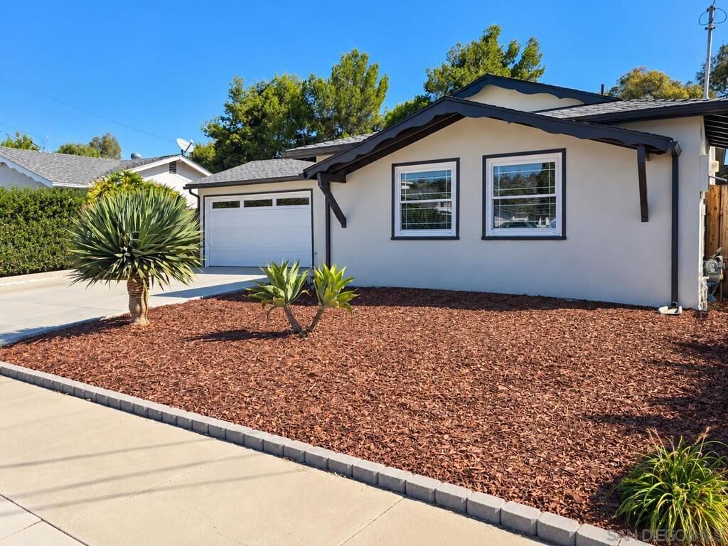 Property Photo:  801 Broadview St  CA 91977 