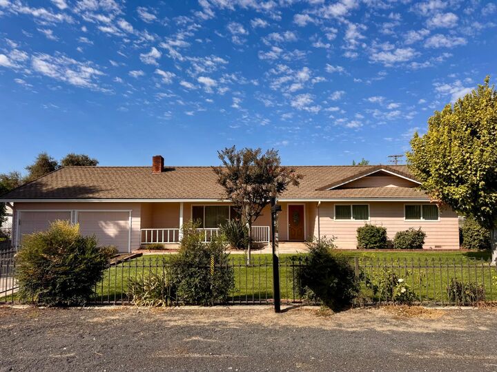Property Photo:  4749 N Gratton Road  CA 95316 