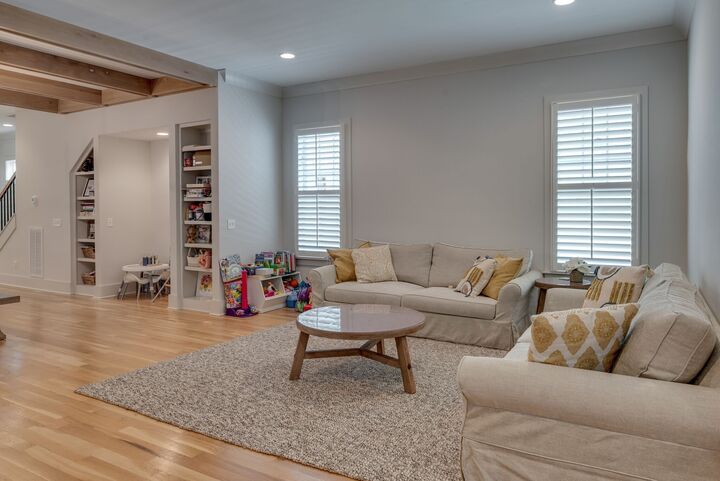 Property Photo:  555B Stevenson St  TN 37209 