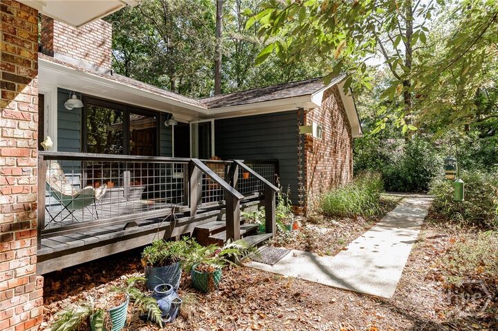 Property Photo: 117 Gibbons Place GA 30605