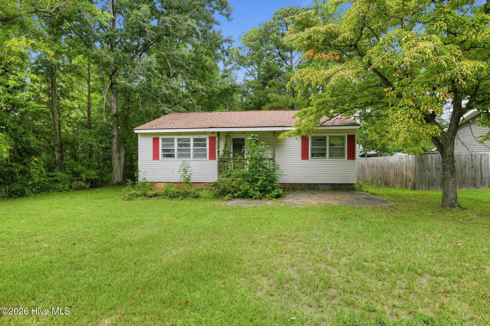 Property Photo:  407 Apache Trail  NC 27932 