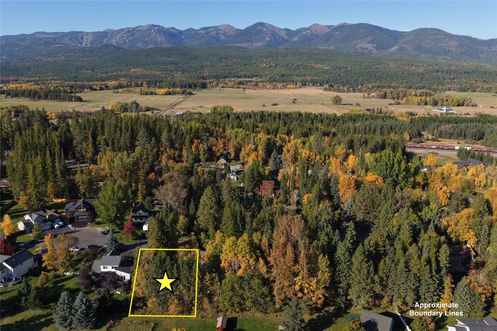 Property Photo:  111 Wedgewood Lane  MT 59937 