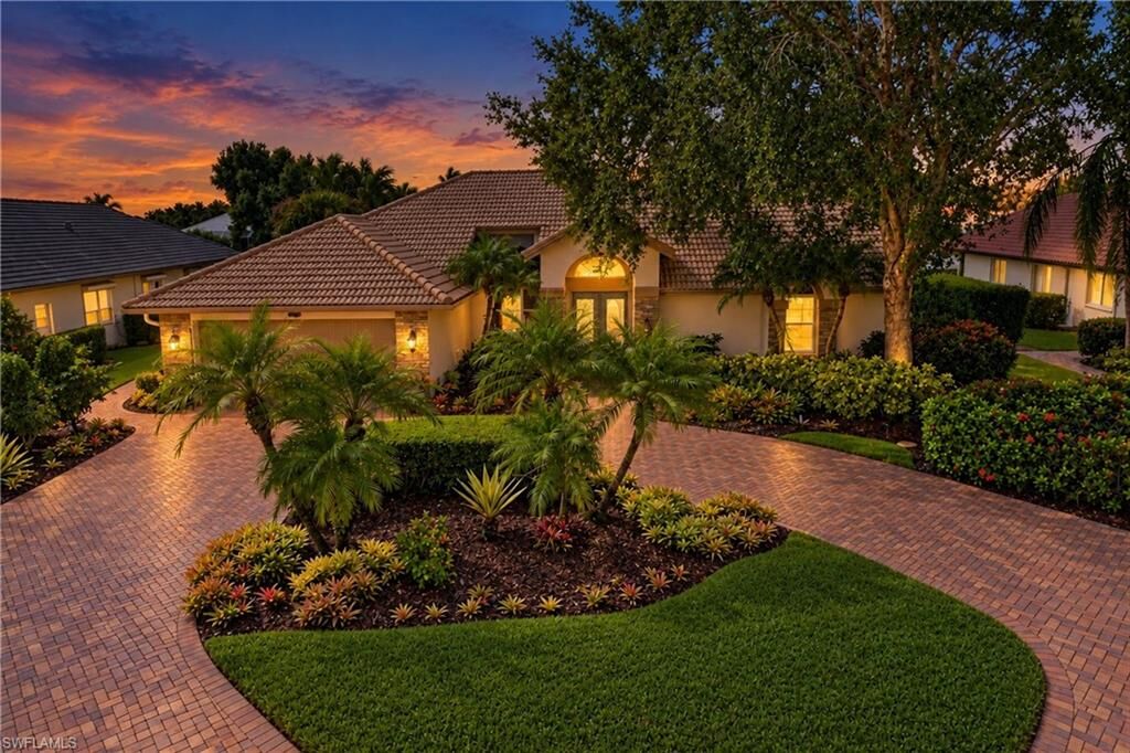Property Photo:  4348 Mourning Dove Dr  FL 34119 