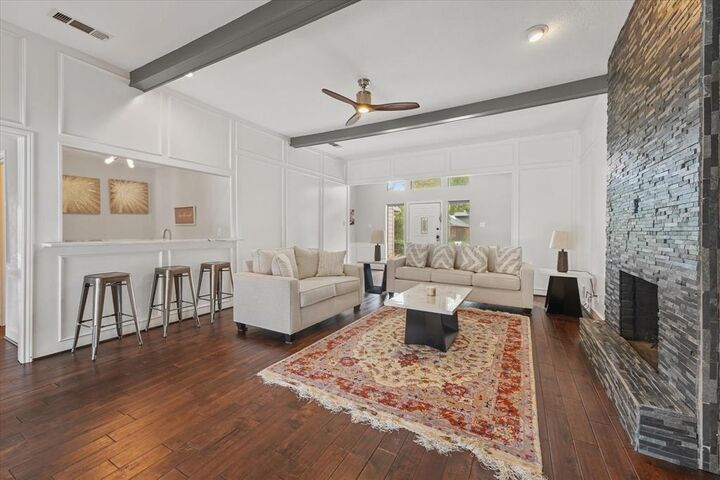 Property Photo: 6620 Robin Willow Court TX 75248