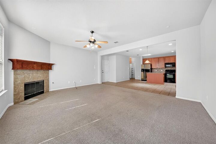 Property Photo:  2923 Tangleglen Drive  TX 75032 