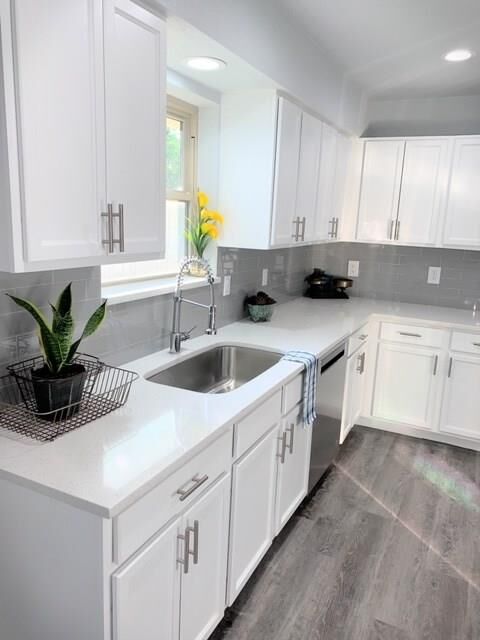 Property Photo:  1813 University Drive  TX 75081 