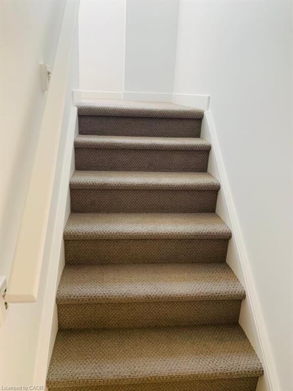 Property Photo:  205 West Oak Trail 31  ON N2R 0R9 