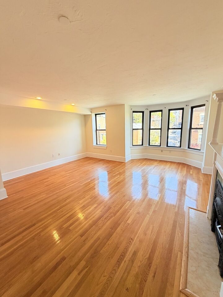 Property Photo:  256 Main St 3  MA 02129 