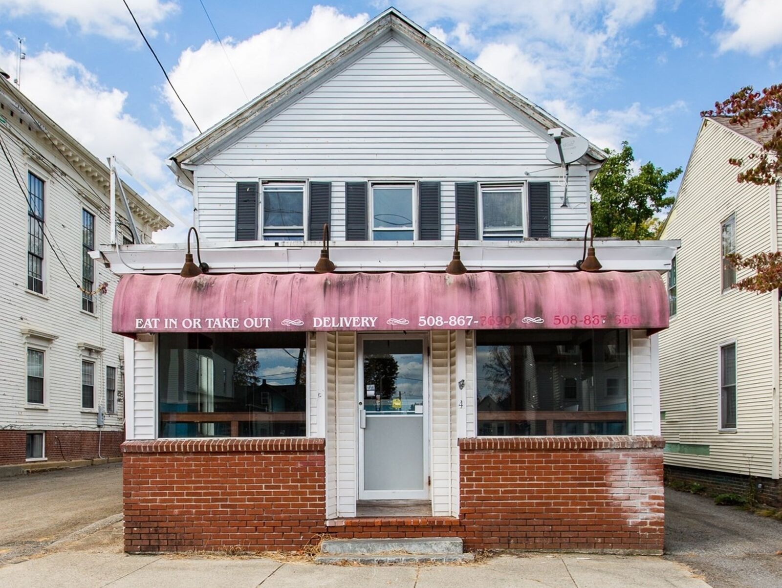Property Photo:  4 E Main St  MA 01585 