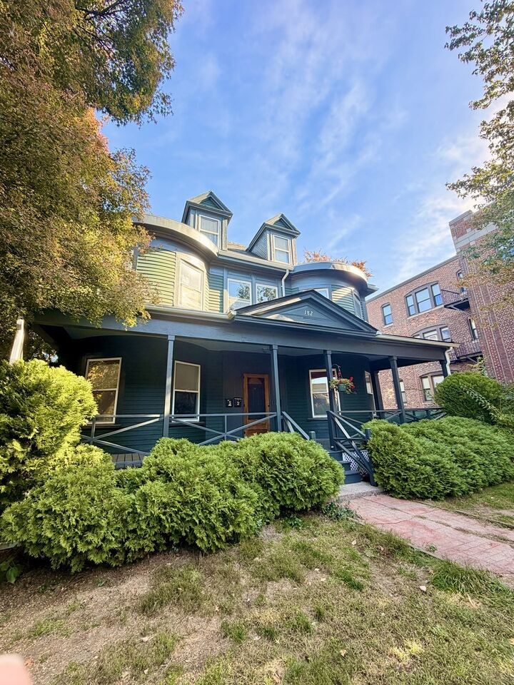 Property Photo:  182 Ruthven 2  MA 02121 