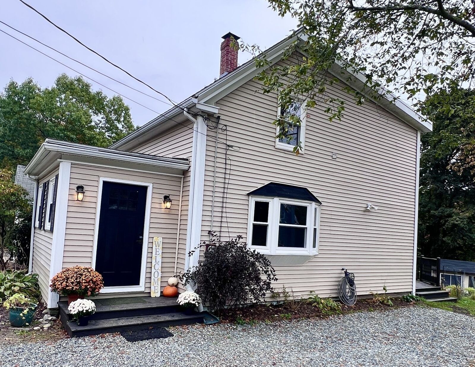Property Photo: 23 Stowe Ct MA 01749