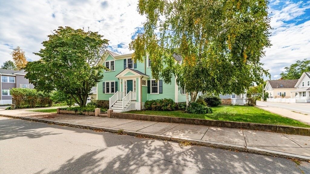 Property Photo:  1 East Corning 1st Floor  MA 01915 