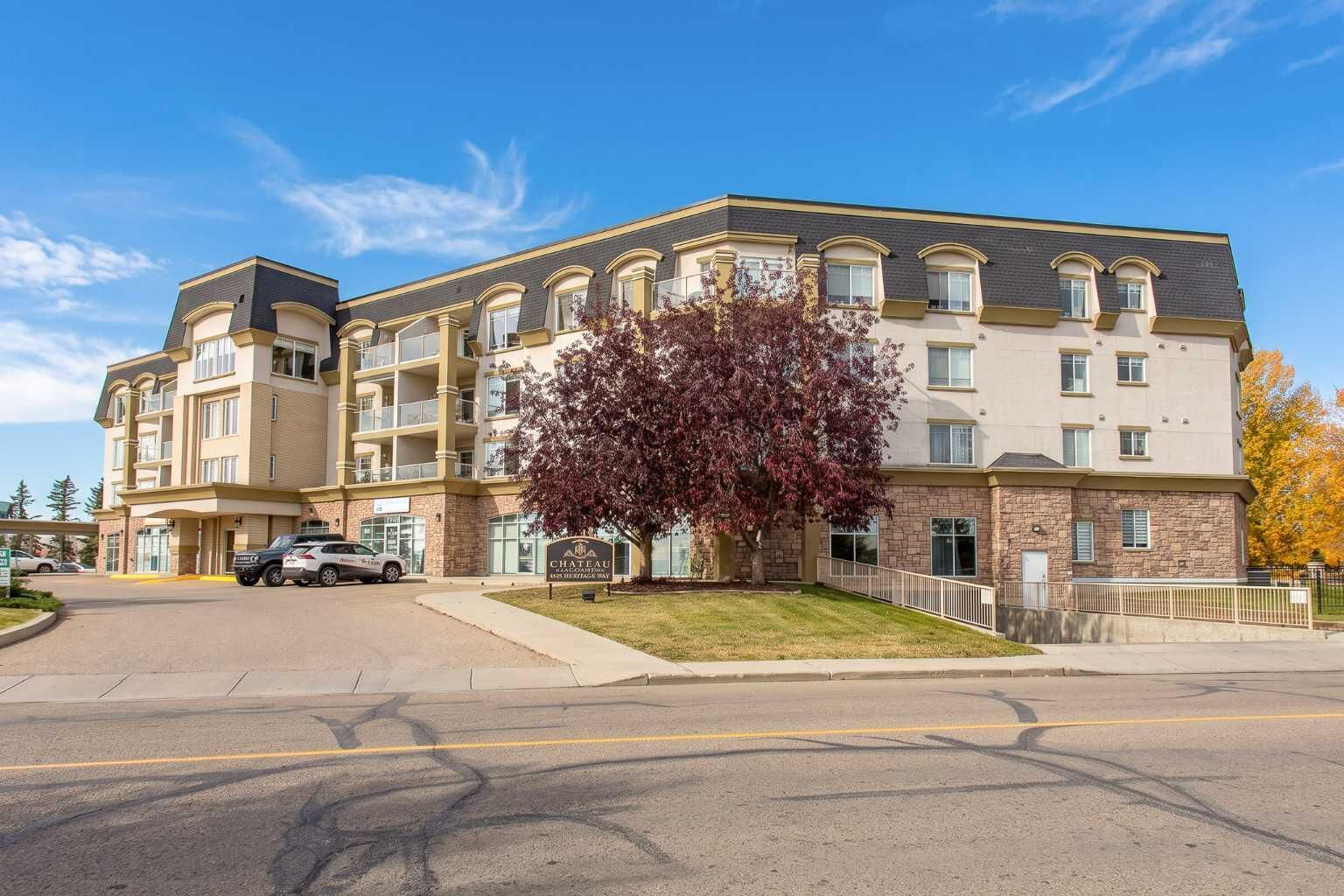 Property Photo: 4425 Heritage Way 105 AB T4L 2P4