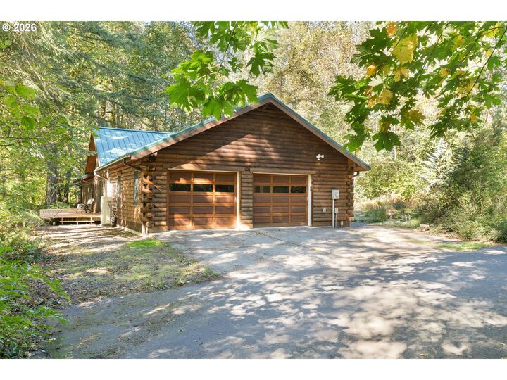 Property Photo:  22833 E Winnie Rd  OR 97049 
