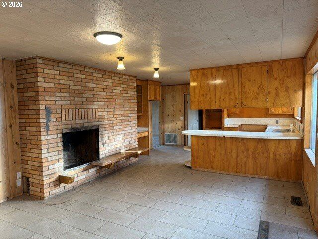 Property Photo:  136 NE Ash St  OR 97378 