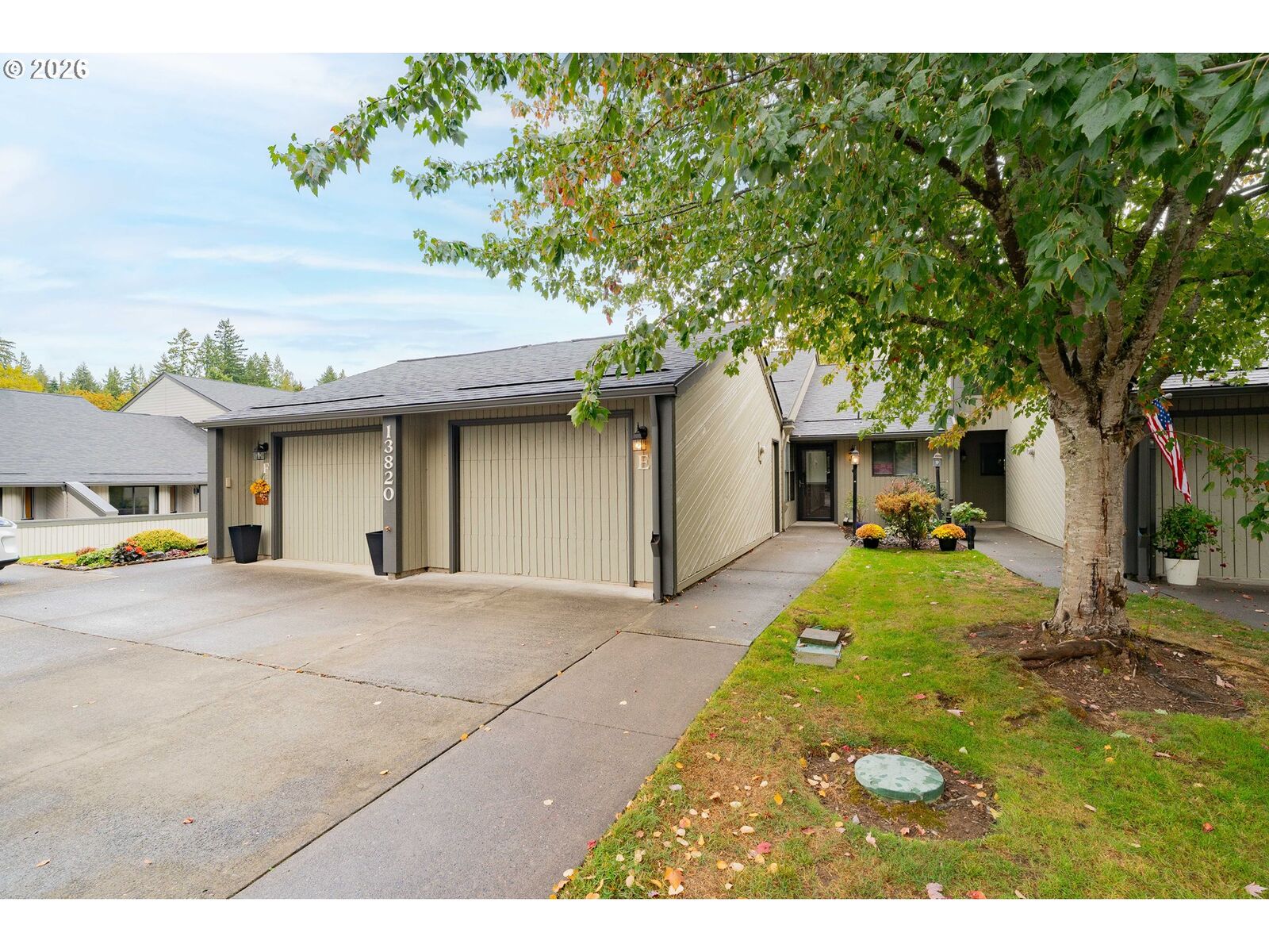 Property Photo: 13820 NW 10th Ct E WA 98685