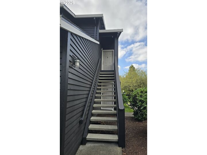 Property Photo:  9515 SW 146th Ter C-8  OR 97007 