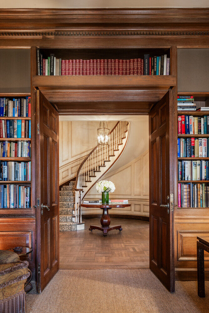 Property Photo:  812 Park Avenue 11/12B  NY 10021 