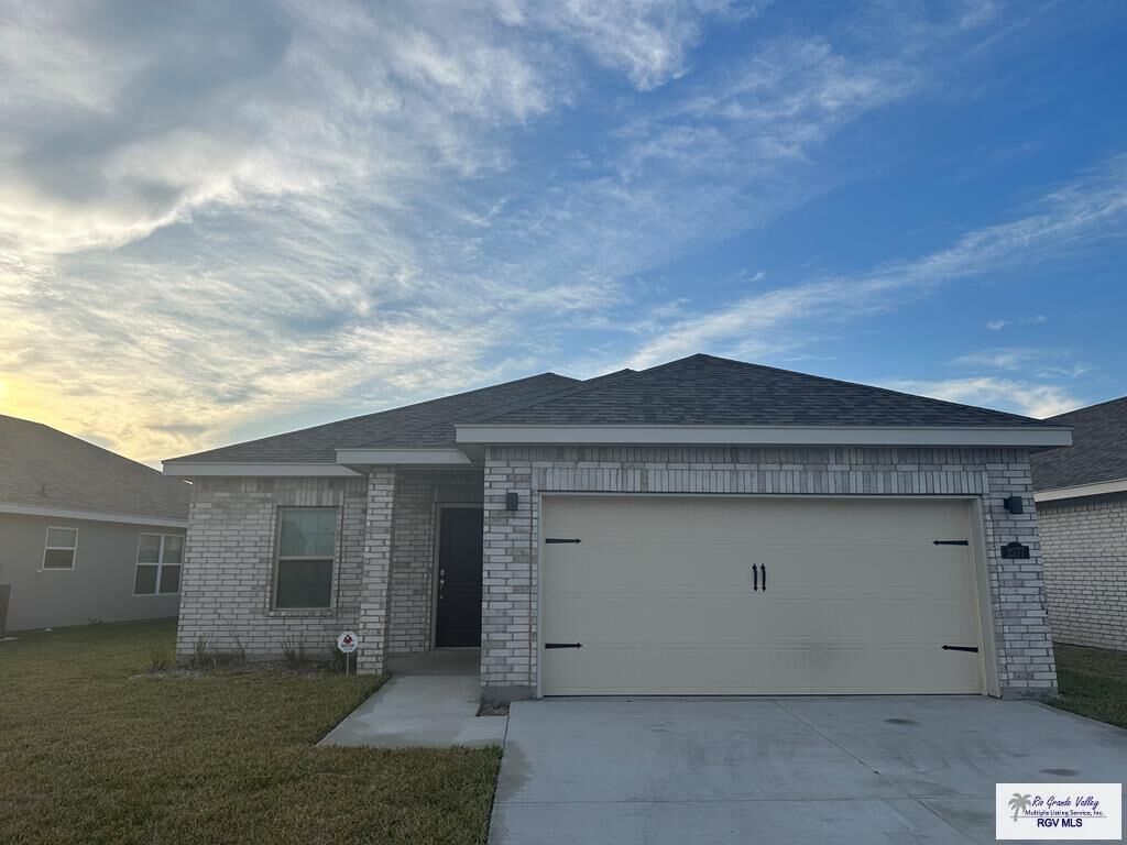 Property Photo: 2377 Grove Ln TX 78526