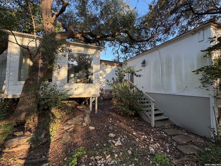 Property Photo:  25203 Aue Rd  TX 78257 