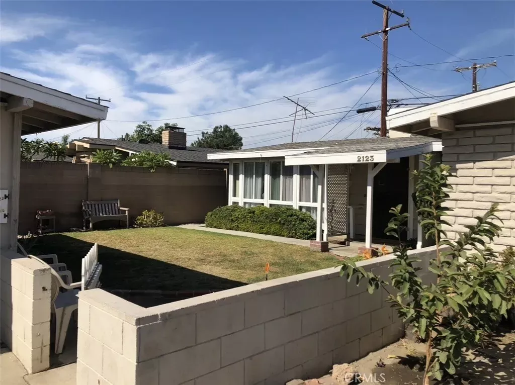 Property Photo:  2123 W Romneya  CA 92801 