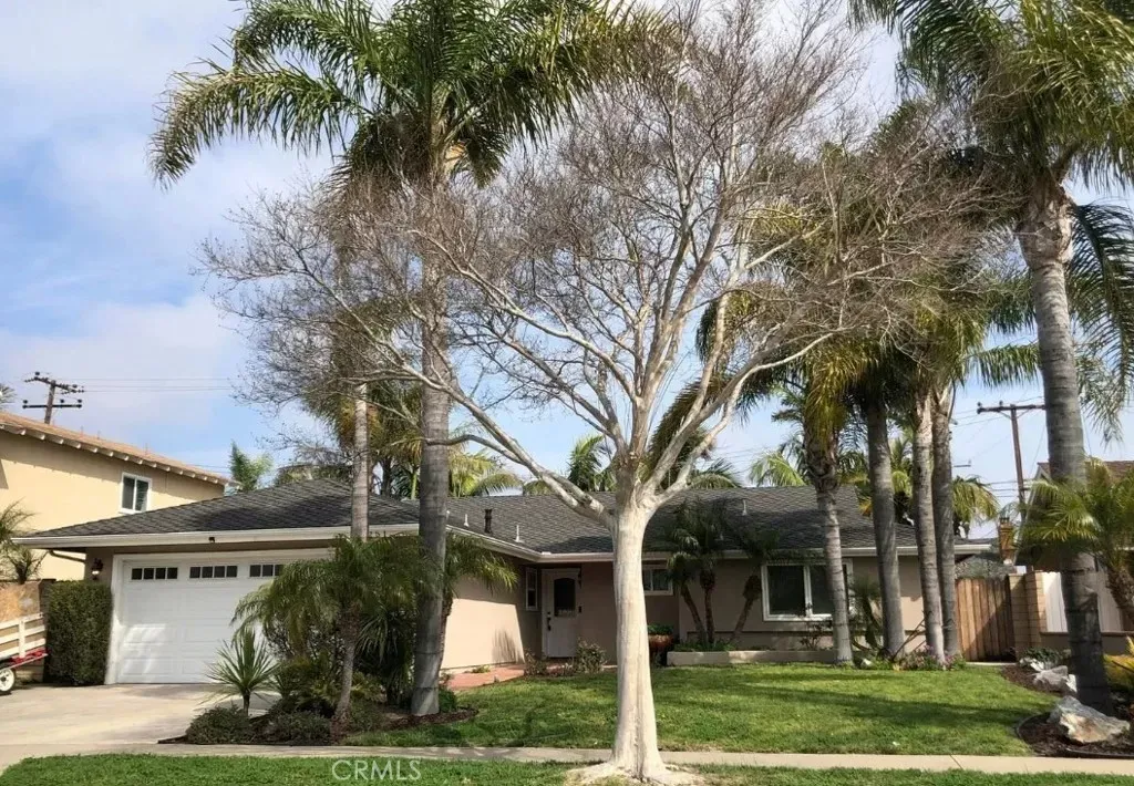 Property Photo:  10251 Cutty Sark  CA 92646 