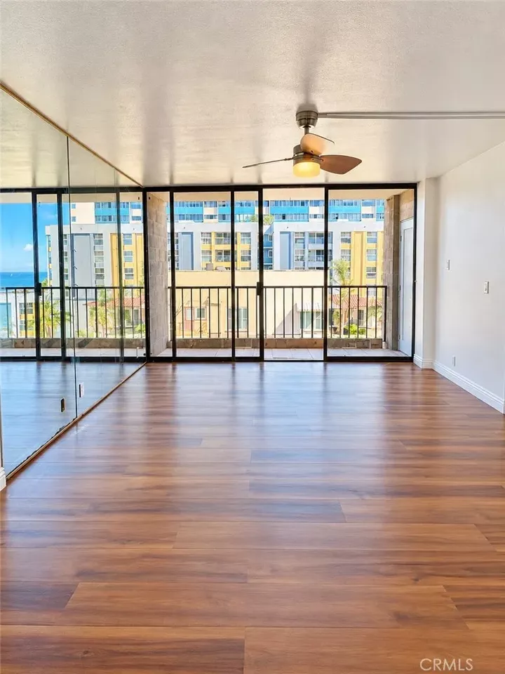 Property Photo: 1750 E Ocean 403 CA 90802