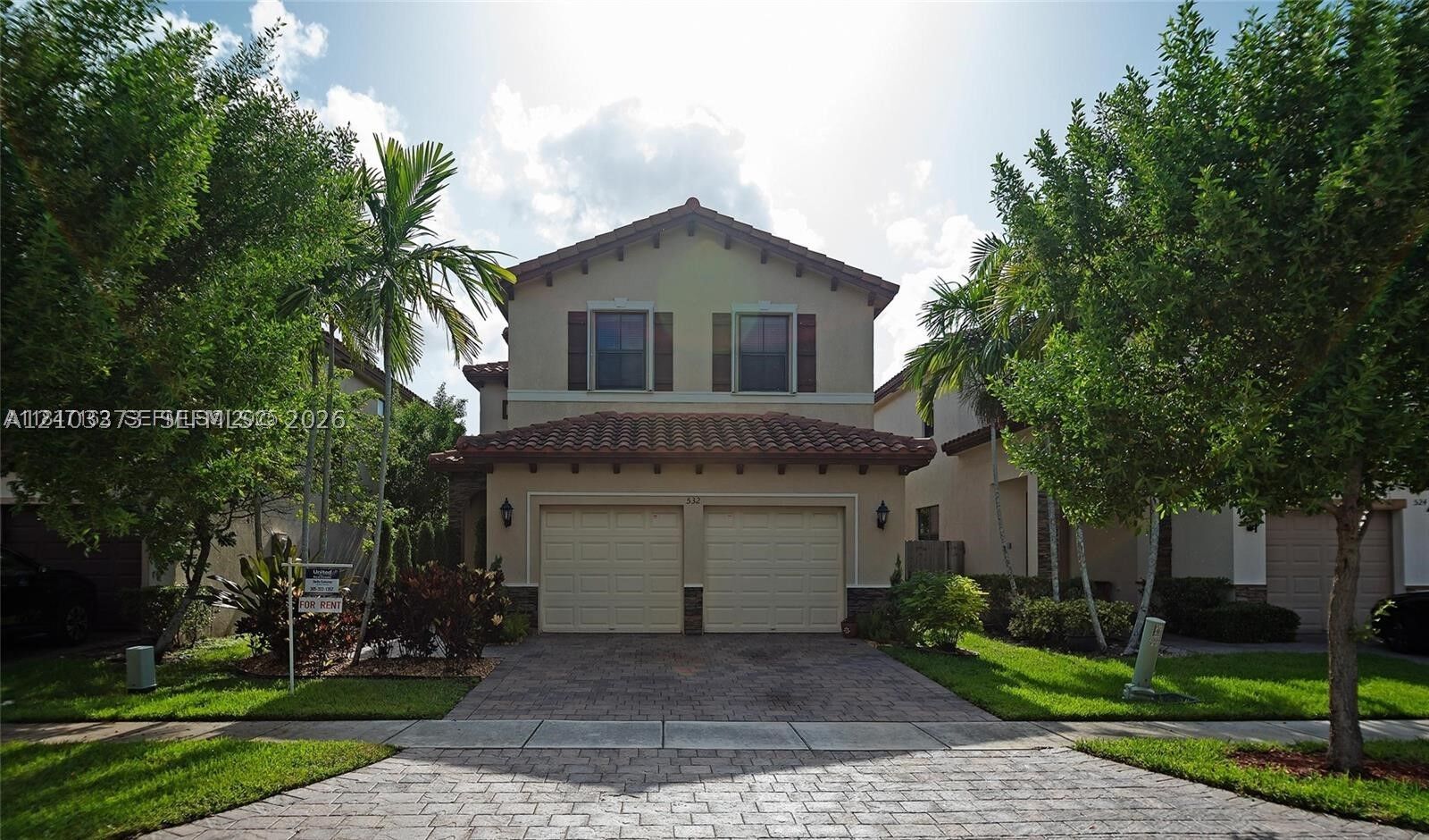 Property Photo: 532 SE 34th Ter FL 33033