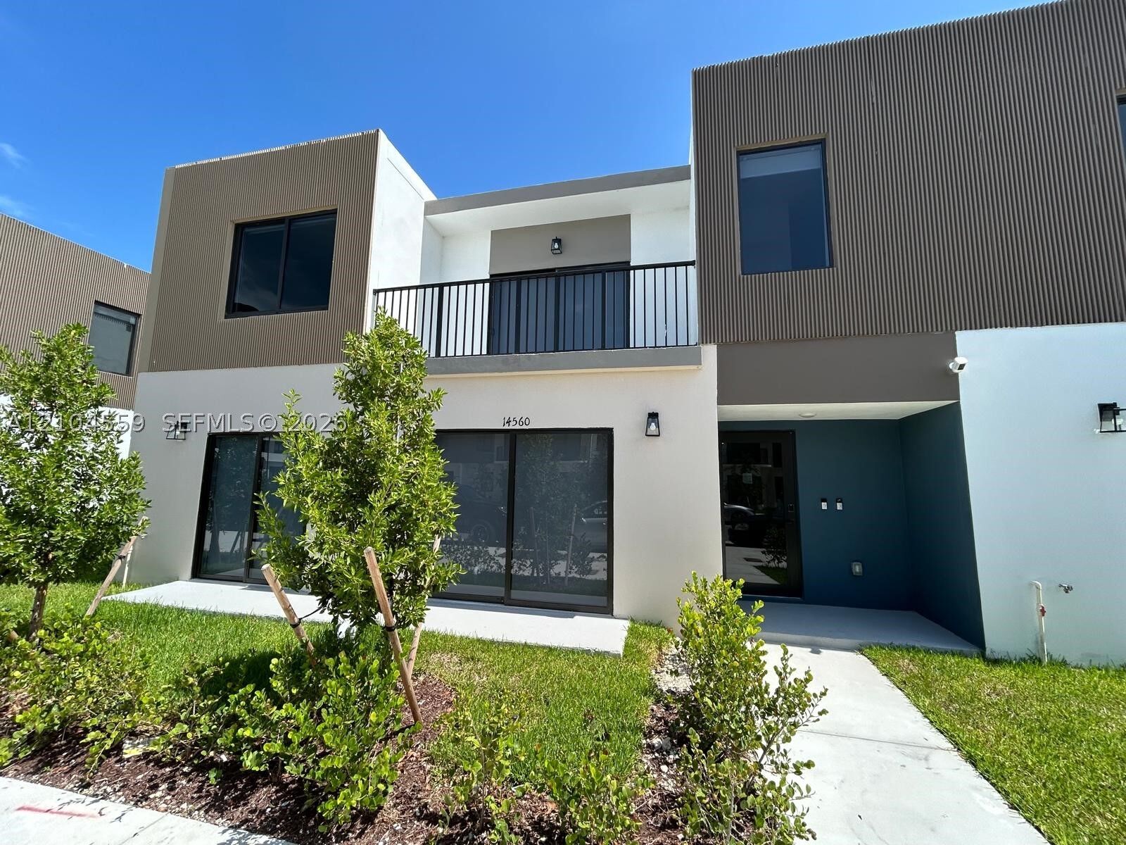 Property Photo: 14560 SW 261st Ter 1 FL 33032