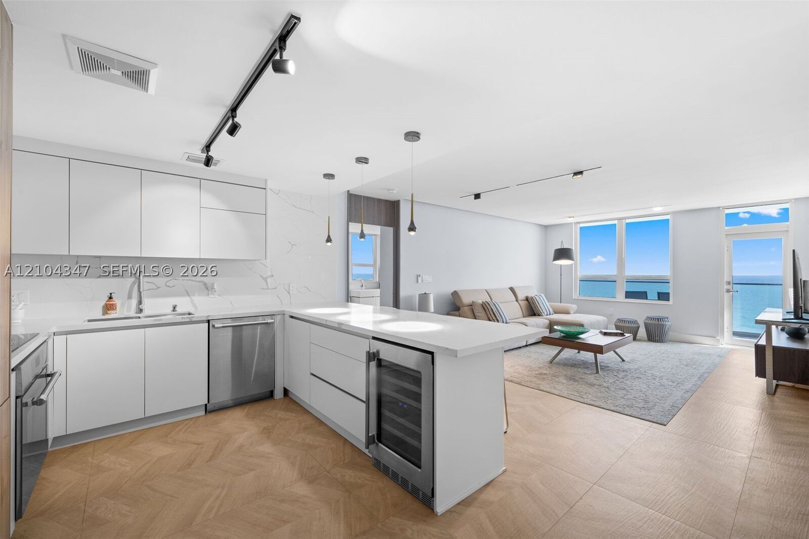 Property Photo:  10185 Collins Ave 919  FL 33154 