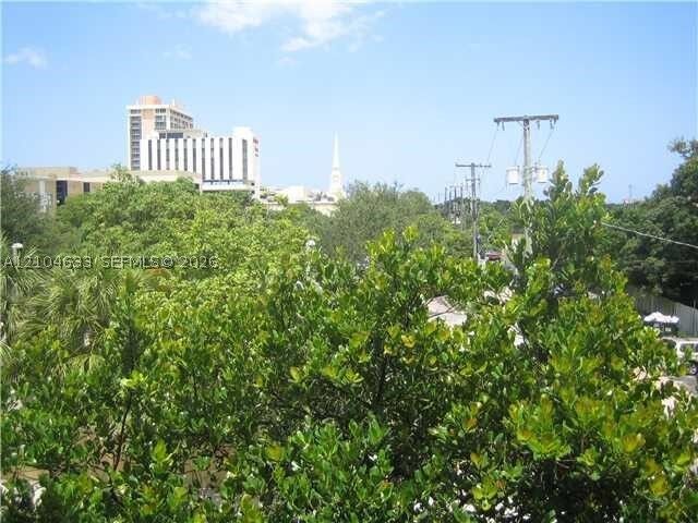 Property Photo:  1900 Van Buren St 307B  FL 33020 