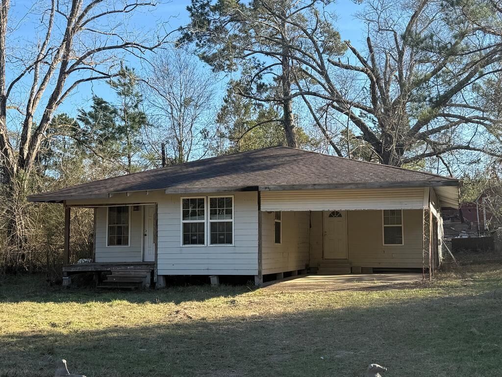 Property Photo:  11823 Hwy 63 W  TX 75977 
